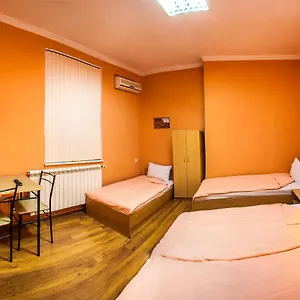 Πανσιόν Ivani Guestrooms