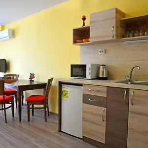 Visito Aparthouse Hotel de apartamente