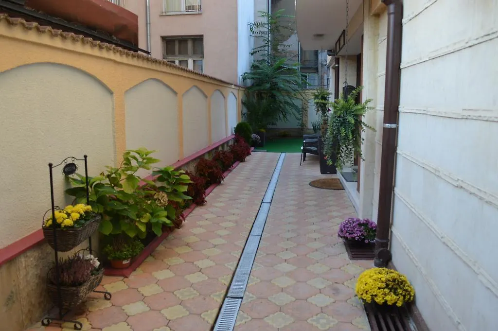 Bon Bon Hotel Sofia